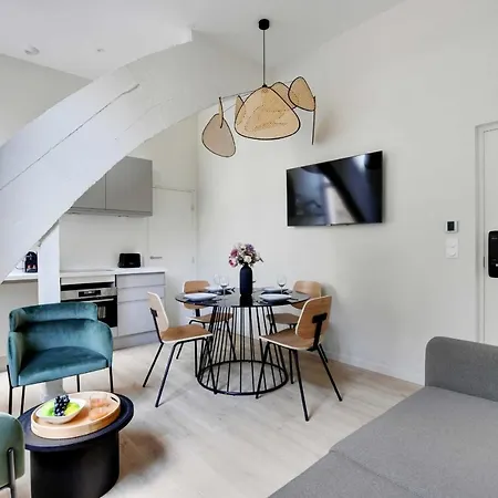 Flat With Terrasse - 1br-4p - Eiffel Tower Parigi