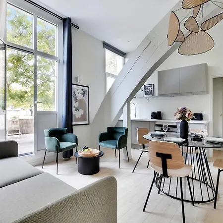 Flat With Terrasse - 1br-4p - Eiffel Tower Appartamento